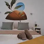 Alby House Montecastillo דירה