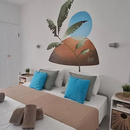 Апартаменты Alby House Pool View *